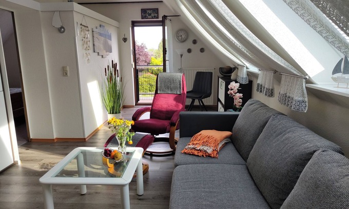 Schortens Apartment | Sunny vacation home with separate entrance