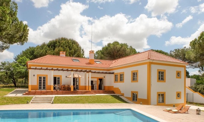 Santa Maria do Castelo Villa | Sunny Villa in Comporta with Private Pool