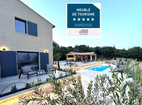 Saint-Saturnin-les-Apt House | Sunny Year-Round Provençal Luxury Retreat