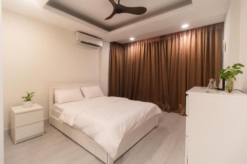 Hulhumale House | Sunrise Stay 203 Comfy Modern Room in Hulhumale by the Beach