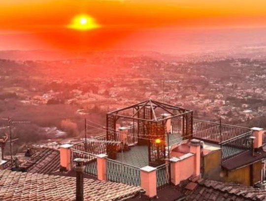 Rocca di Papa Apartment | Sunset Love