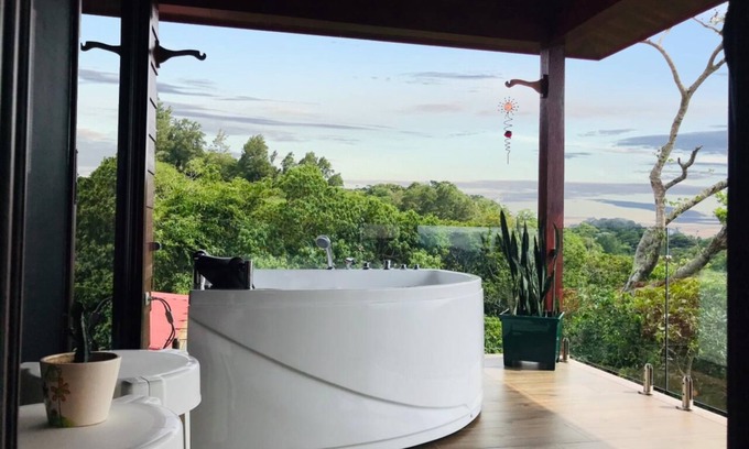 Sierra House | Sunset Paradise House Monteverde: Private Hot Tub with Gulf View