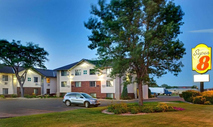 Aberdeen Hotel | Super 8 by Wyndham Aberdeen East