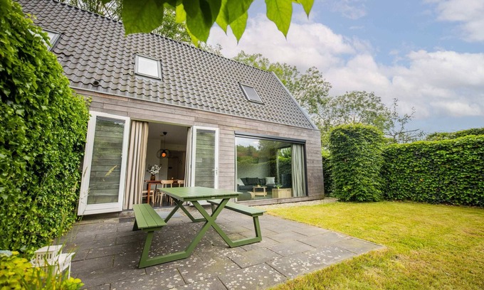 Het Hofke Apartment | Superb 90m² Apartment with Garden (KS-8-A)