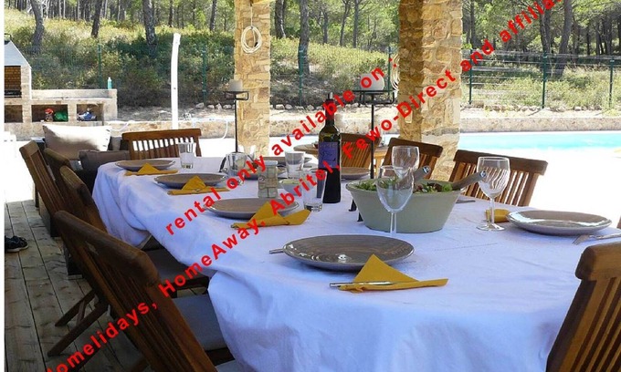 Pals Villa | Superb Villa 8-10 persons with private pool, near beach