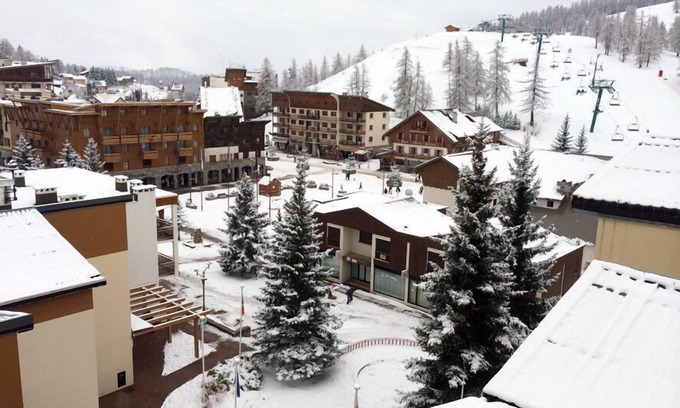 Valberg Apartment | SUPERBE APPARTEMENT PIED DES PISTES PLACE CENTRALE VALBERG PARKING S-SOL