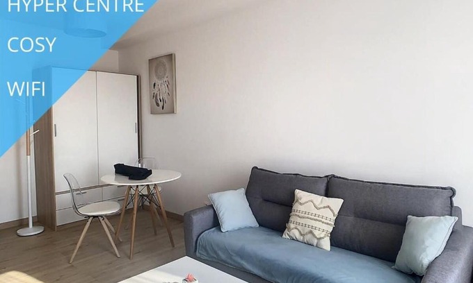 Saint-Quentin Apartment | Superbe Studio Centre Ville Tout équipé Wifi 4pers