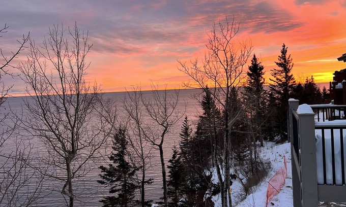 Tofte House | Superior Sanctuary on Lake Superior. Just 6 mi from Lutsen Mountain ski resort!