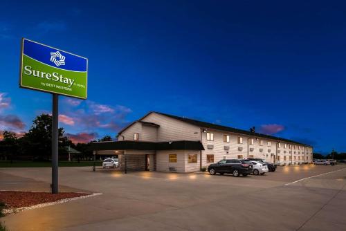 Manchester Hotel | SureStay Hotel by Best Western Manchester