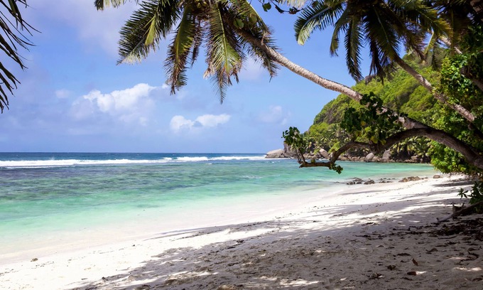 Anse Royale Cottage | Surfers Self-Catering Chalets