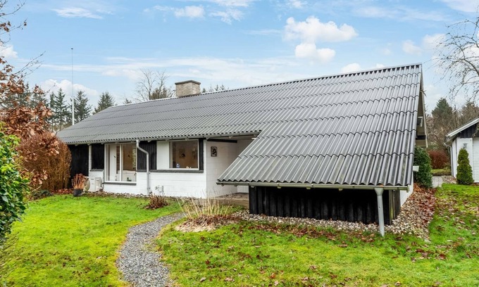 Hojslev House | "Sven" - 250m to the fjord by Interhome