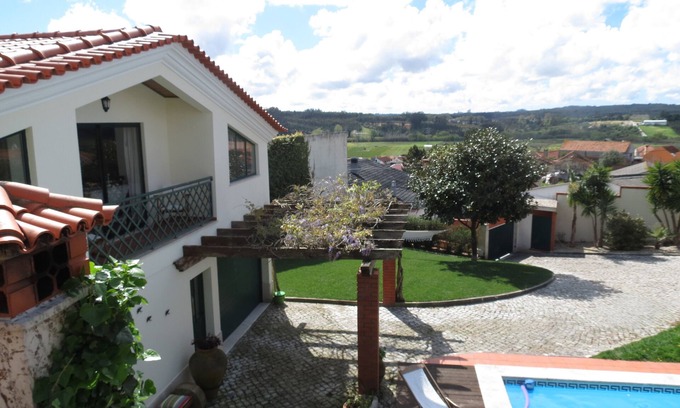 Batalha Cottage | Swallow's Countryhouse