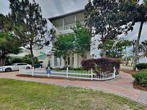 Crystal Shores House | Sweet Destiny