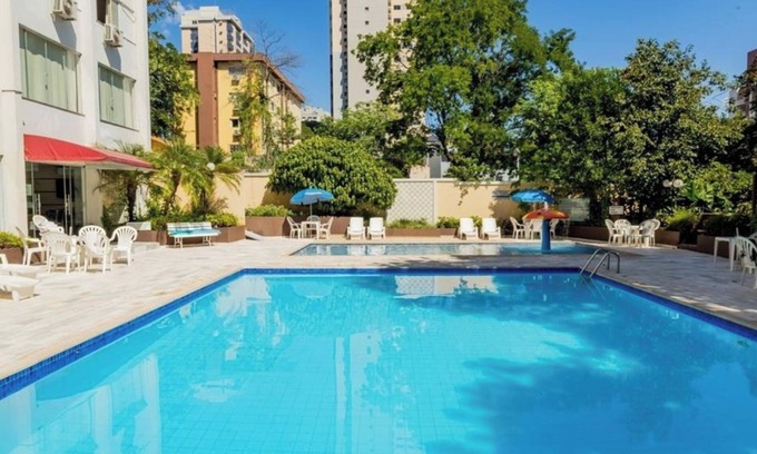 Foz do Iguacu City Centre Hotel | Sweet Escape: Modern Double Stay Close to Dining & Local Hotspots