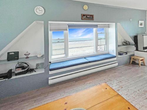 York Beach Apartment | Sweet Serenity - Y846 Brought to you by GetAway Vacations