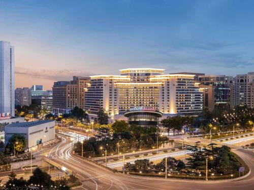 Dongcheng Hotel | Swissotel Beijing Hong Kong Macau Center - 1 min to subway
