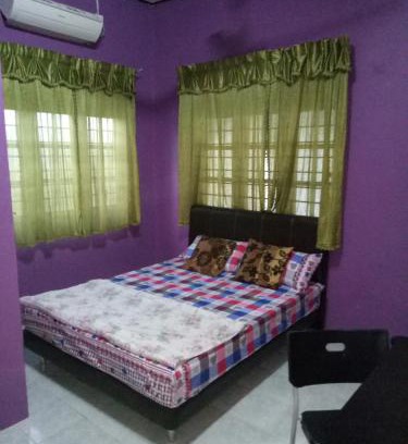 Kampung Sura House | Syahril homestay