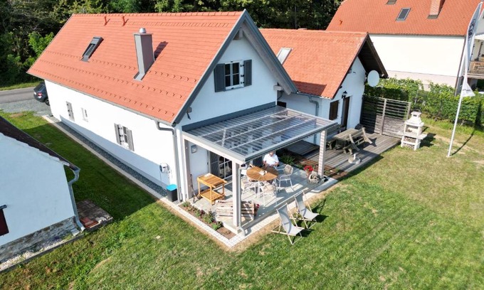 Deutsch Schuetzen-Eisenberg Apartment | Szapary 1620