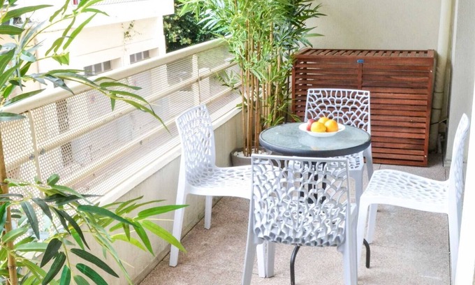 Saint-Martin Apartment | T2 Comédie/Gare : air conditioning, terrace, parking, elevator ★