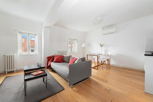 Saint - Aubin - Dupuy Apartment | T2 Havre paix coeur Toulouse - St Georges - Climatisation - Wifi - Parking 2min