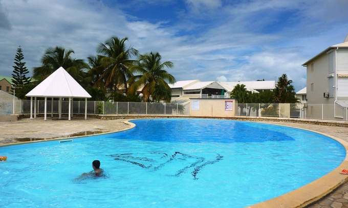 Grande-Terre Apartment | T3 luxury direct marina Saint-François view marina