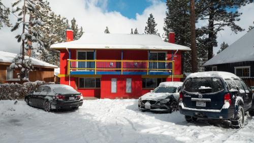 Big Bear Hotel | Tao Cabins