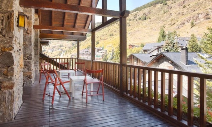 El Tarter Apartment | TARTER CHALETS Spacious Chalet in El Tarter. 12 PEOPLE