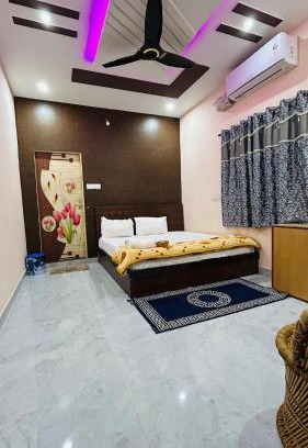 Kamalapur House | Tarzan Homestay Hampi