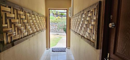 Taiohae Bed & Breakfast | Tatamai