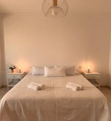 Santa Lucia Apartment | Ten Minutes From Airport - 2