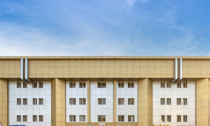 Al Aqrabiyah Apartment | Terrace View 1 - Serviced Apartment