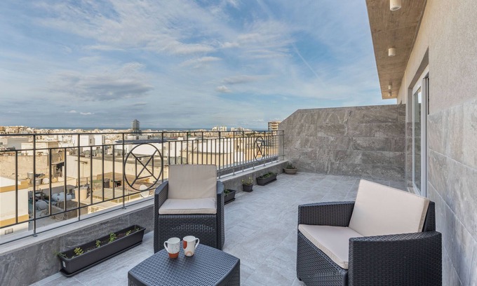 Msida Apartment | Terrace View - A Charming Two Bedrooms Air-Conditioned Penthouse