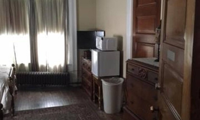 Towanda Bed & Breakfast | The Alice at Victorian Charm Inn