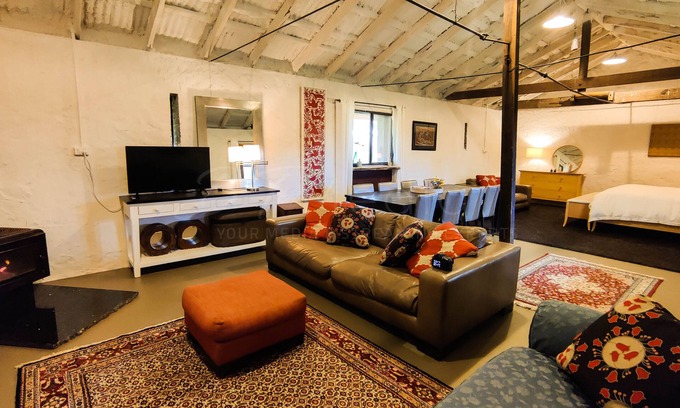 Bremer Villa | The Barn @ Sacred Grove