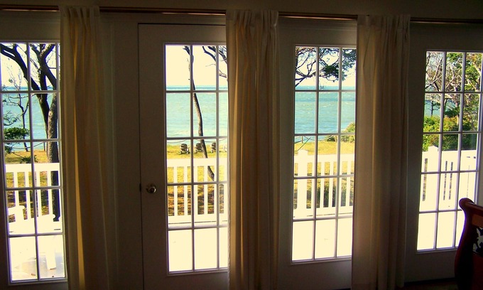 Cape Charles Bed & Breakfast | The Baywood Bed & Breakfast