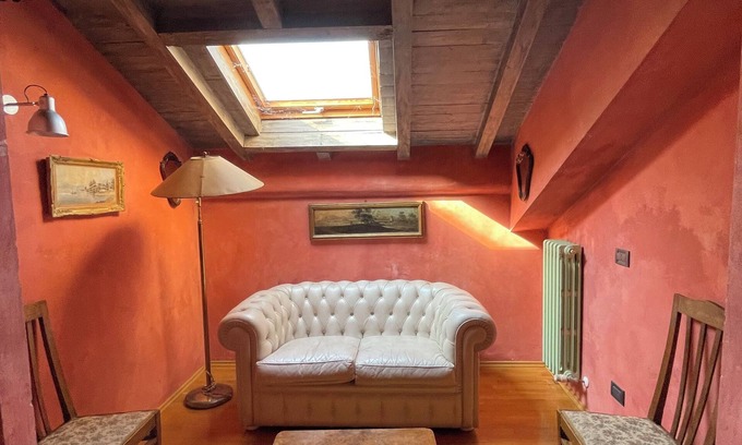 Reggio nell'Emilia Apartment | The Big Oak