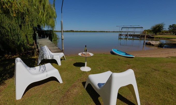Seymour House | The Boat Shed - Tailem Bend