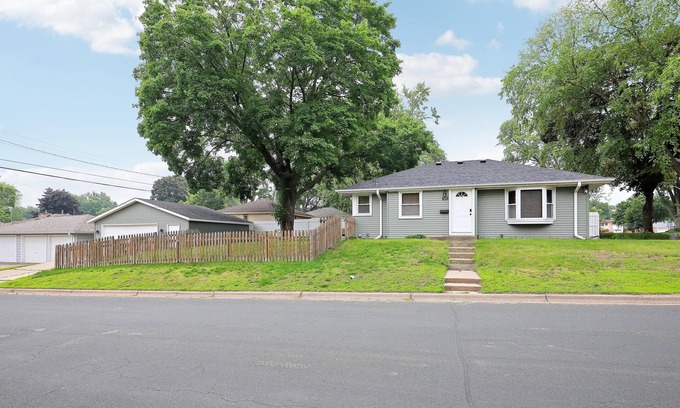 Richfield House | The Calm & Comfy Nest