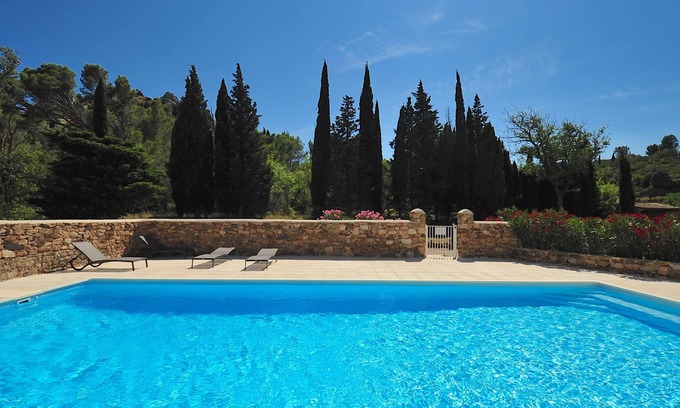 Thezan-des-Corbieres House | The charm of a bastide in private domain with large pool