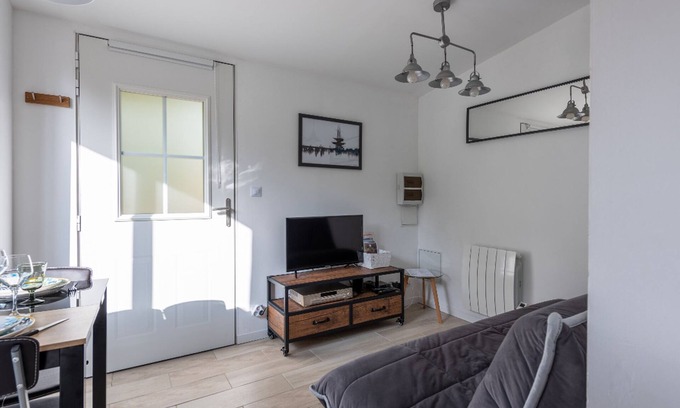 Lugaignac House | The charming cottage studio near St Emilion