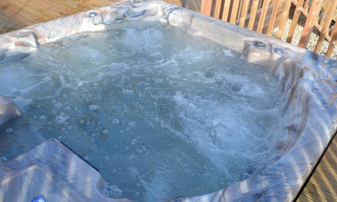 Chinnor Other | The Chiltern Lodges at Upper Farm Henton