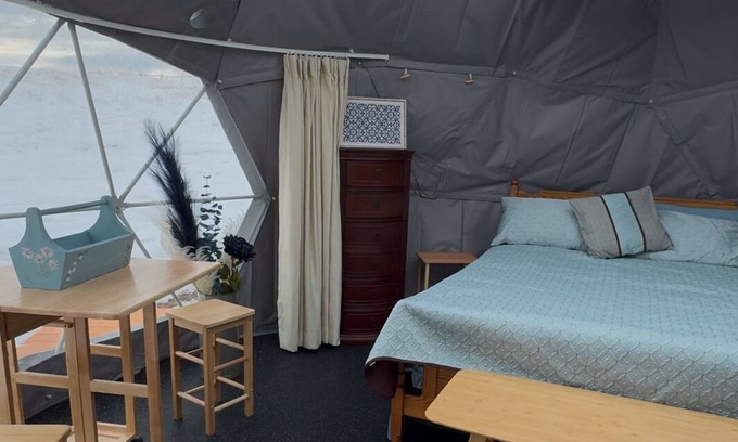 Redcliff RV Rental | The Chinook Breeze Dome