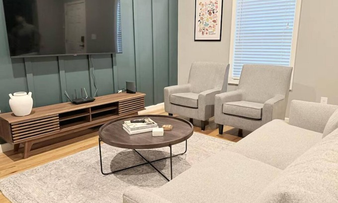 Lewisburg House | The Corner at SJ - Cozy + Modern Retreat in Lewisburg