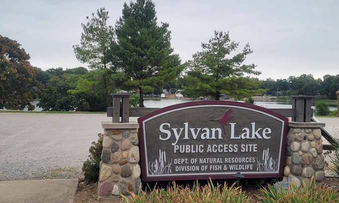 Rome City House | The cottage at Lake Sylvan