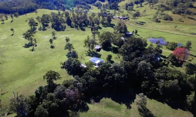 Coolabine House | The Cottage Country Escape