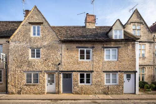 Cirencester House | The Cottage