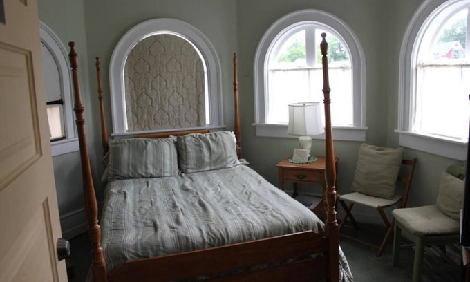 Towanda Bed & Breakfast | The Crows Nest at Victorian Charm Inn