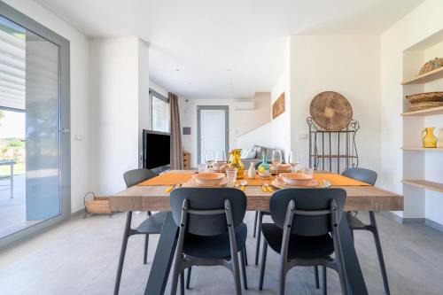 Roca Vecchia Villa | The CUBE - Modern Villa in Salento