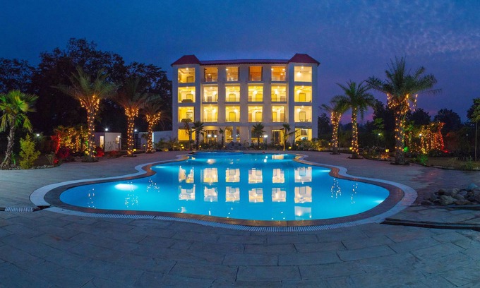 Bail Parao Hotel | The Darien Resort