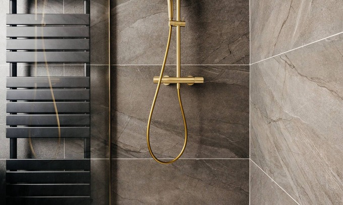 Jambes Apartment | The Edgewater Suites - Skyline